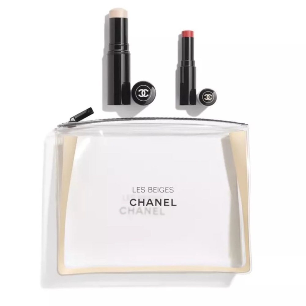 Chanel swipe and glow- Highlighter and lip set